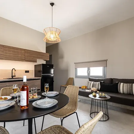 Afros Beachfront Appartement